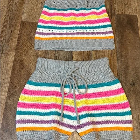 2 Piece Crochet Halter & Shorts Outfit Candy Color Stripes Small/Medium Juniors - Picture 15 of 17